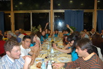 tutti a cena a festeggiare!